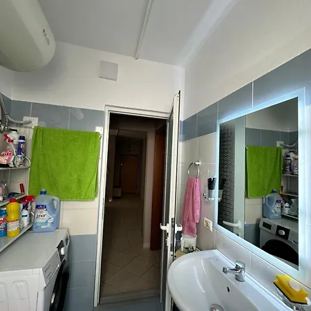 Lost At Sea 1 Lägenhet Sarandë